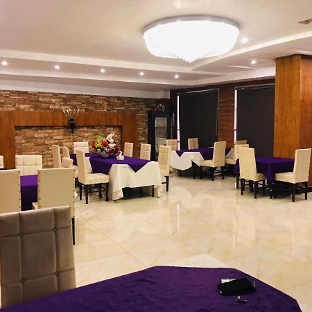 Royaute Luxury Hotel Sialkot Ngoại thất bức ảnh